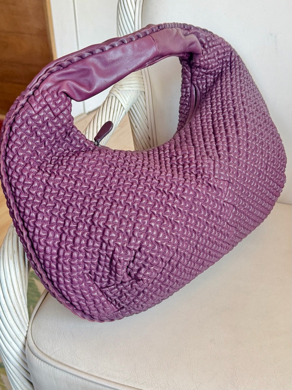 BOTTEGA VENETA Mini Ponza Leather Belly Hobo Bag Large. EXCELLENT! RT $ 3998. - Picture 11 of 16